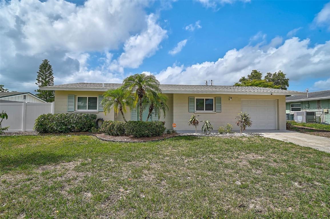 5412 Skyline Pl., Sarasota, FL 34232
