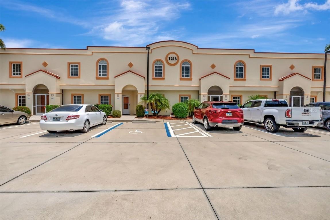 1216 Rio De Janeiro Ave. #306, Punta Gorda, FL 33983