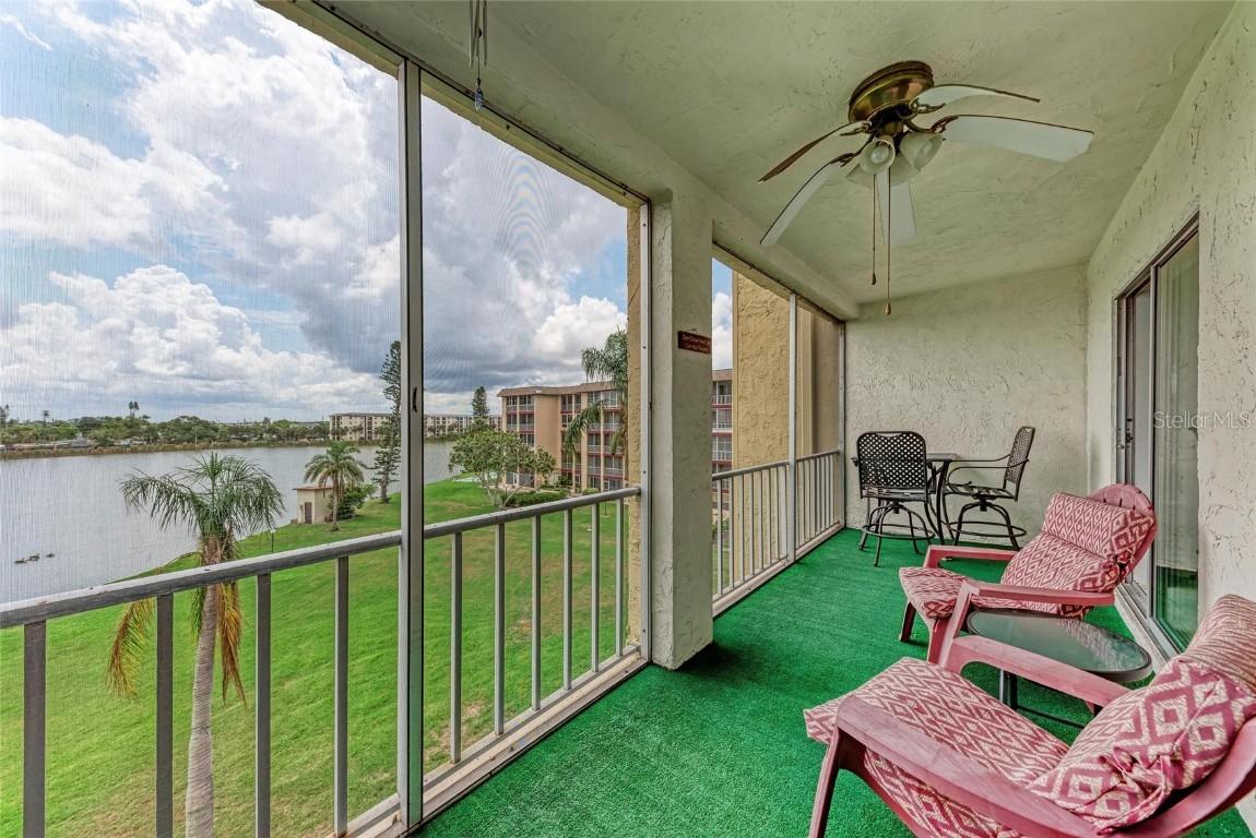 3801 Lake Bayshore Dr. #H413, Bradenton, FL 34205