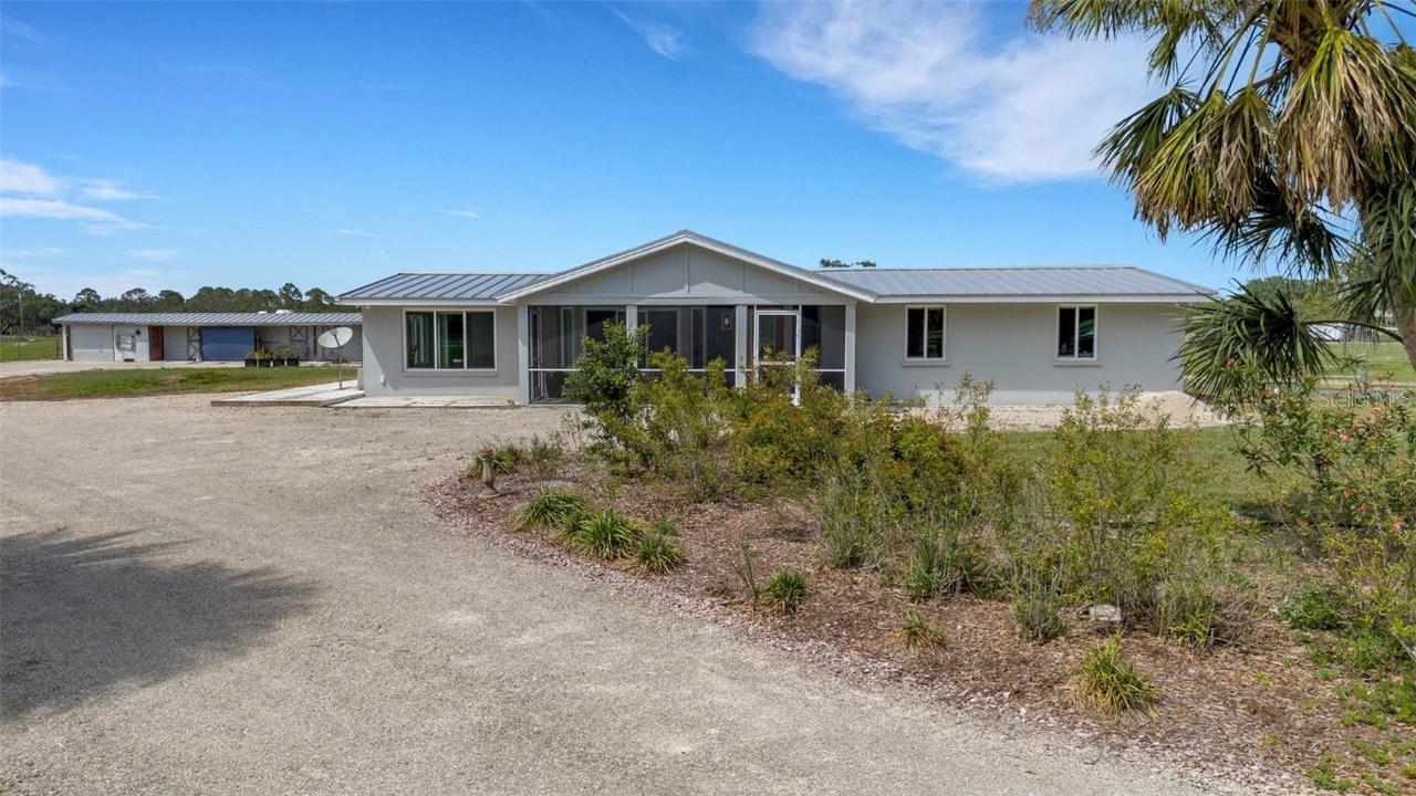 7160 Myakka Valley Tr., Sarasota, FL 34241