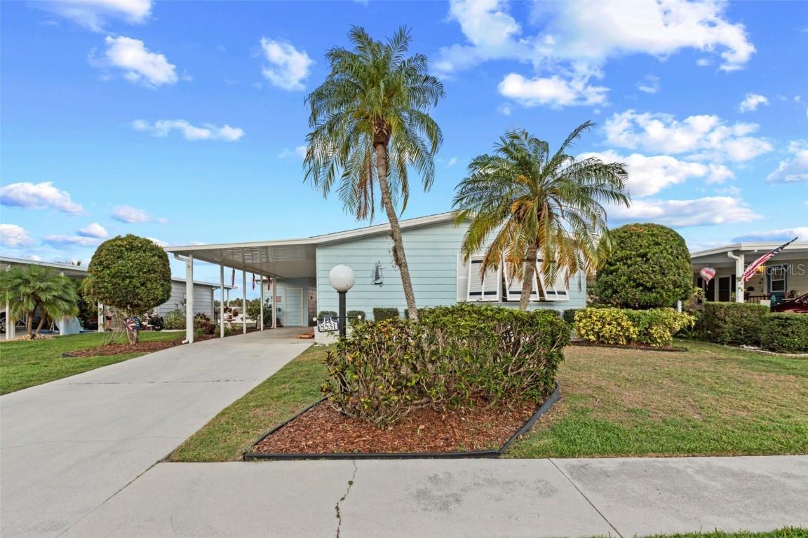 8531 Imperial Cir., Palmetto, FL 34221