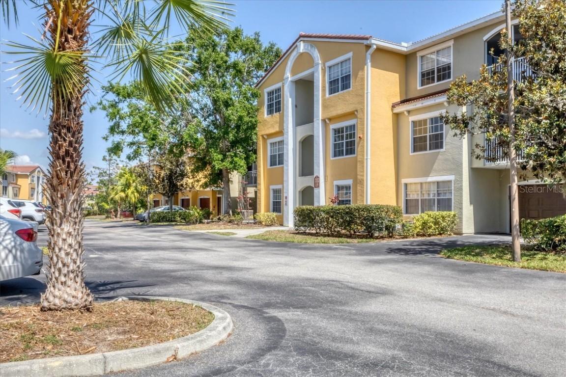 5552 Bentgrass Dr. #7-301, Sarasota, FL 34235