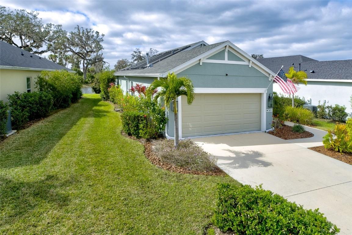 3631 Shimmering Oaks Dr., Parrish, FL 34219