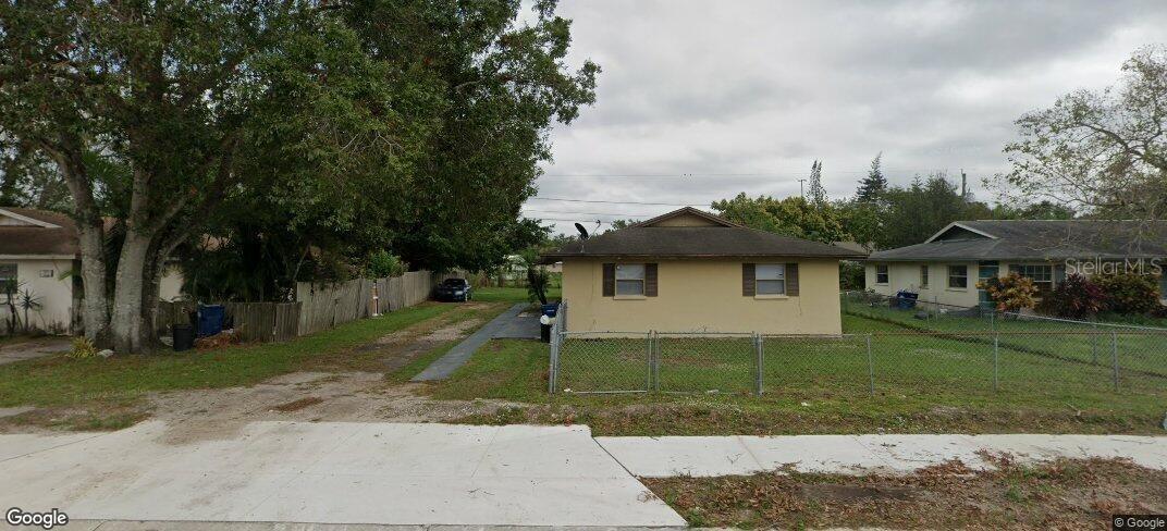 3807 & 3809 7th St., Bradenton, FL 34208