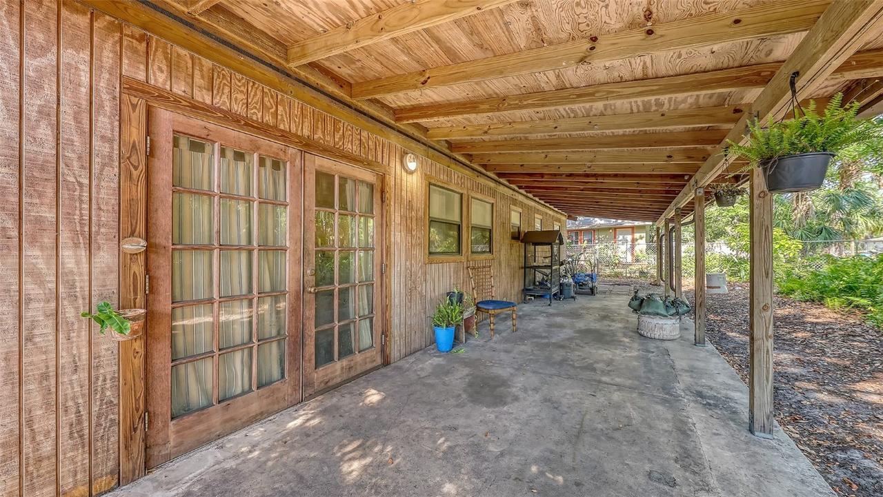 4122 Old Bradenton Rd., Sarasota, FL 34234