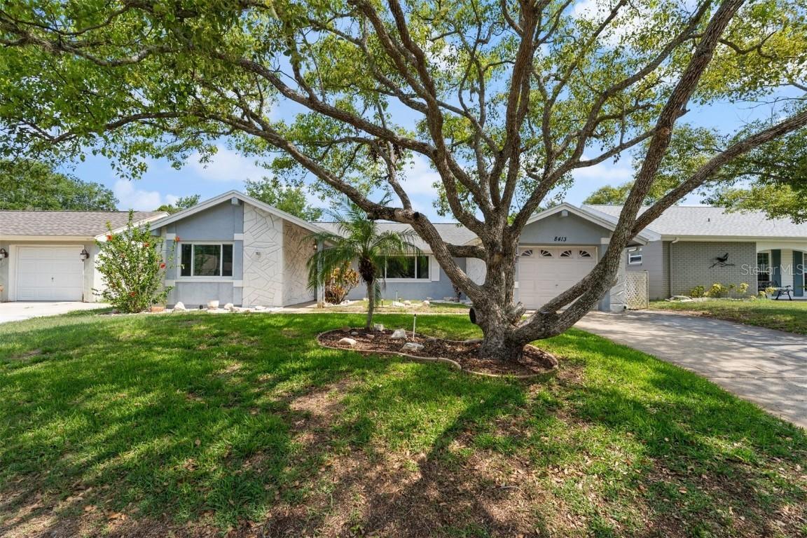 8413 Lincolnshire Dr., Hudson, FL 34667