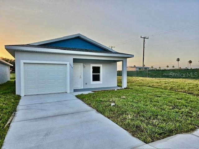 703 Salamanca Ct., Sebring, FL 33870