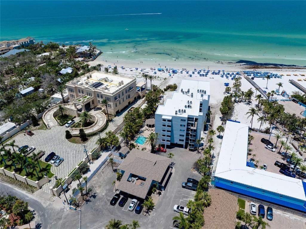 1001 Point Of Rocks Rd. #207, Sarasota, FL 34242