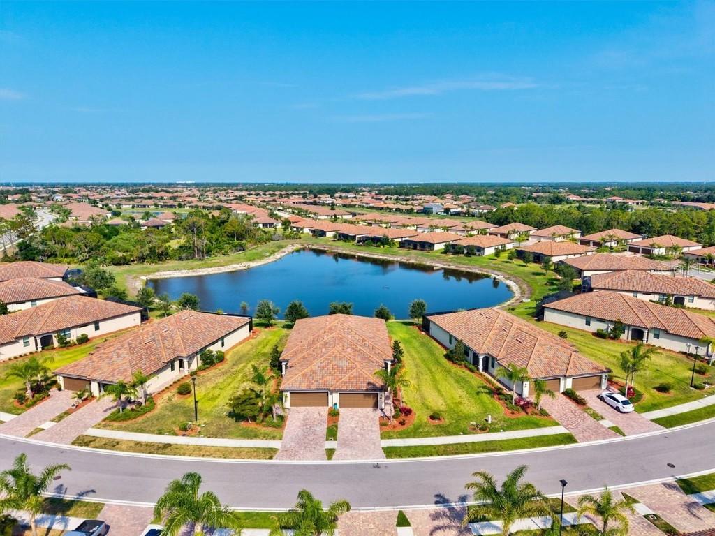 12230 Amica Loop, Venice, FL 34293