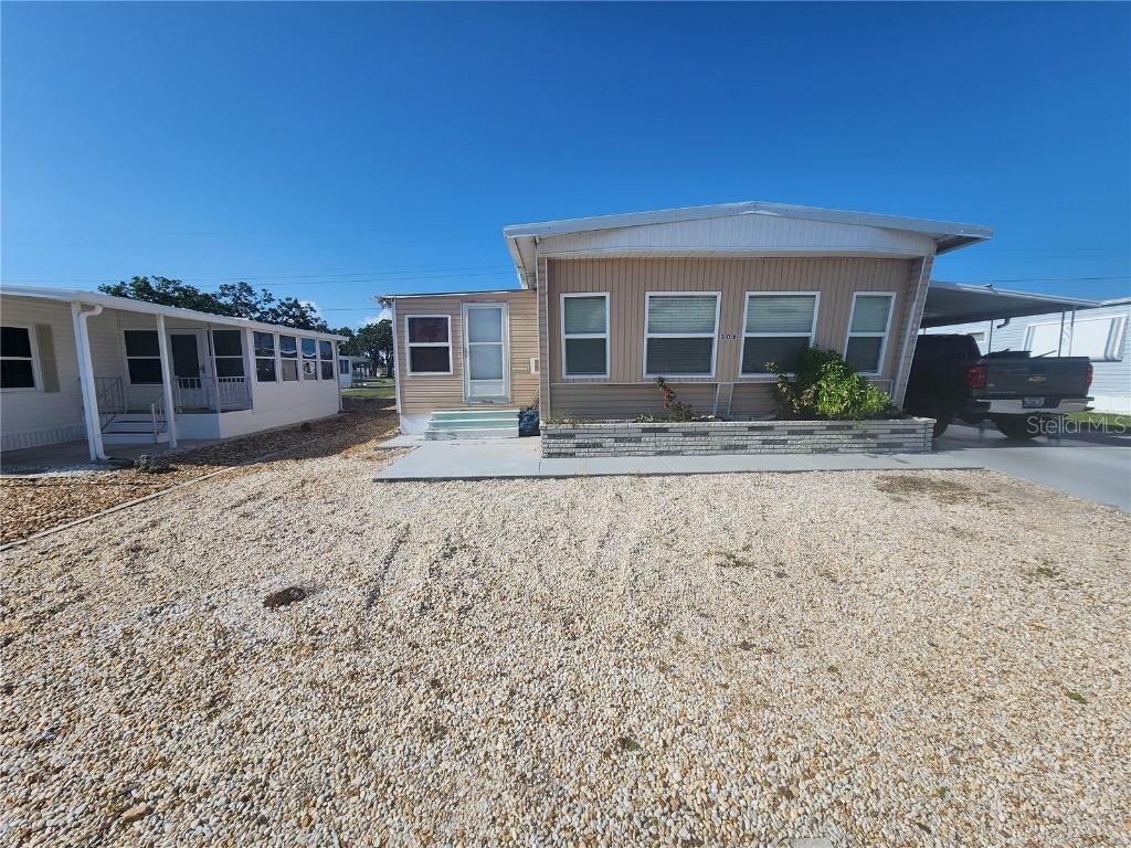 306 49th Ave., Bradenton, FL 34207