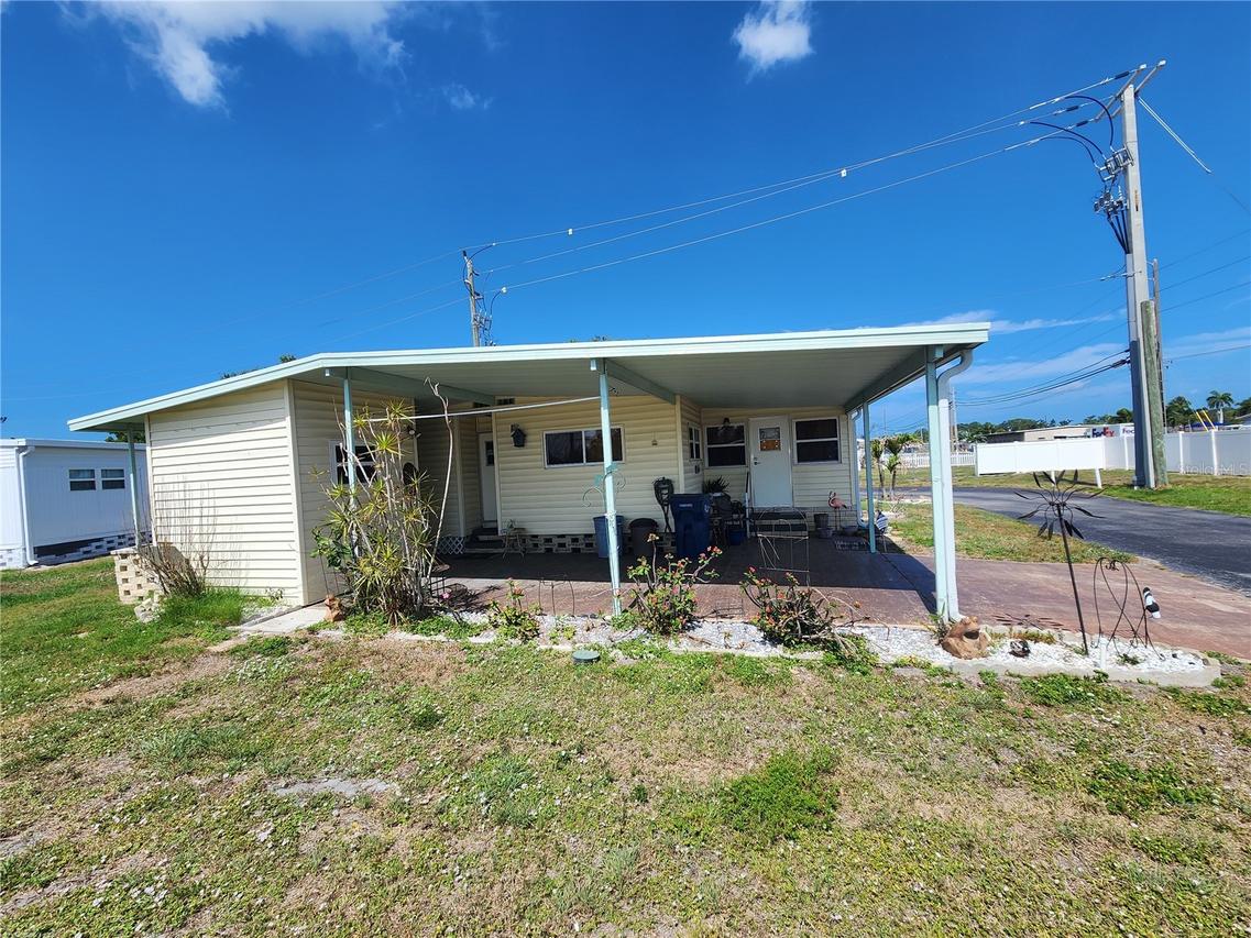 5301 Algeria Ct., Bradenton, FL 34207