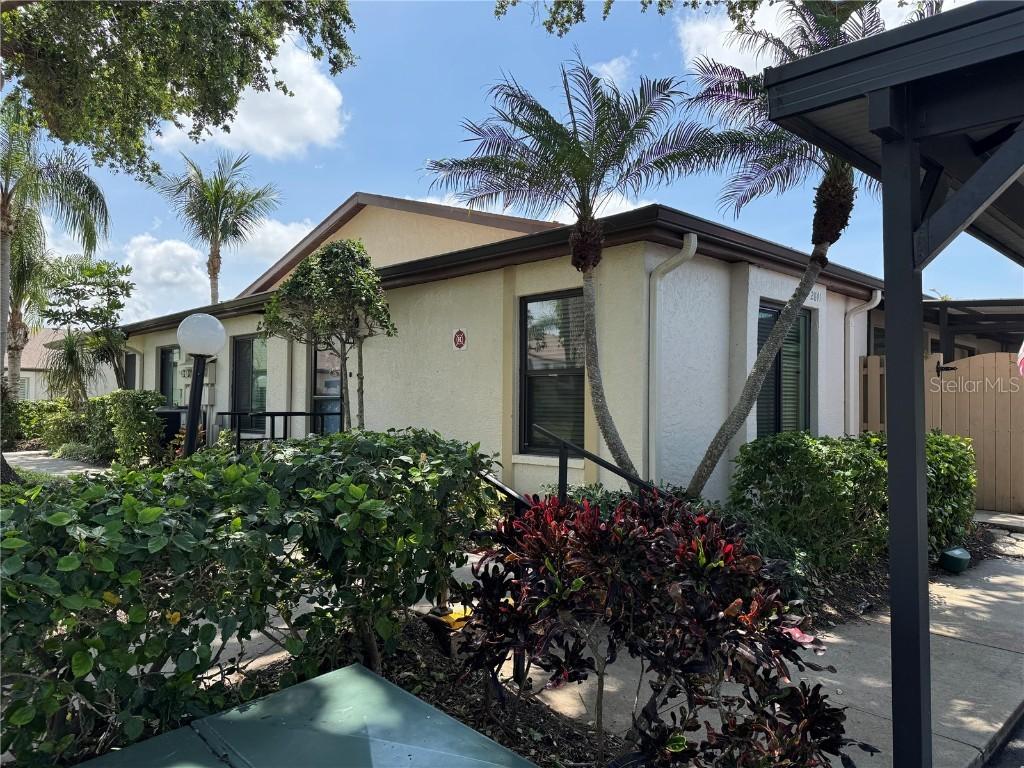 2841 74th St W, Bradenton, FL 34209