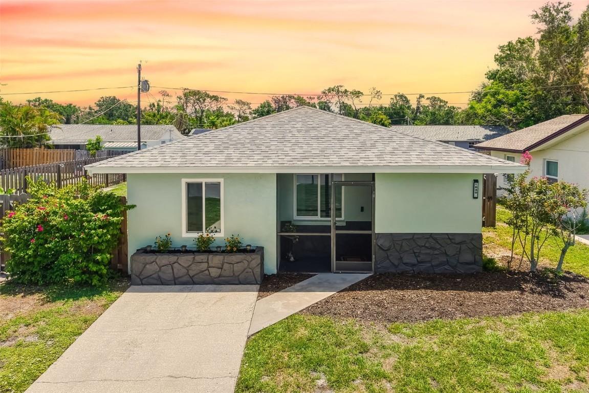 1040 Hope St., Venice, FL 34285