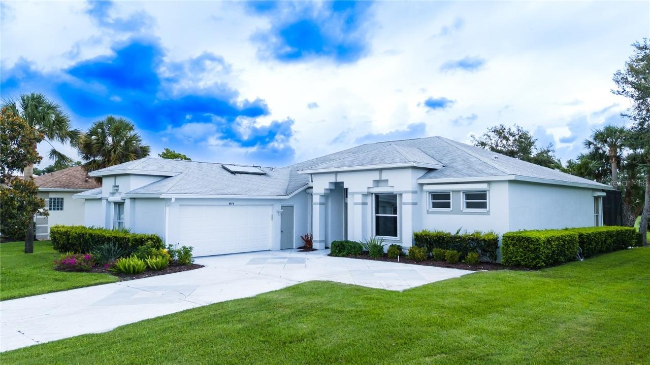 8979 Grey Oaks Ave., Sarasota, FL 34238