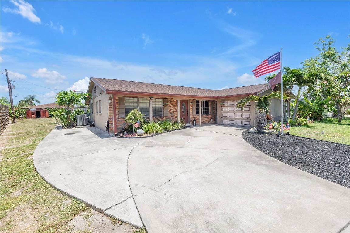 3311 Florida Blvd., Bradenton, FL 34207