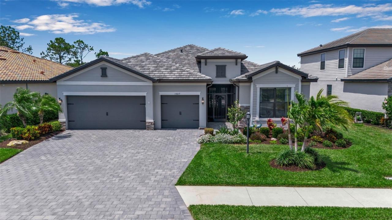 15607 White Linen Dr., Bradenton, FL 34211