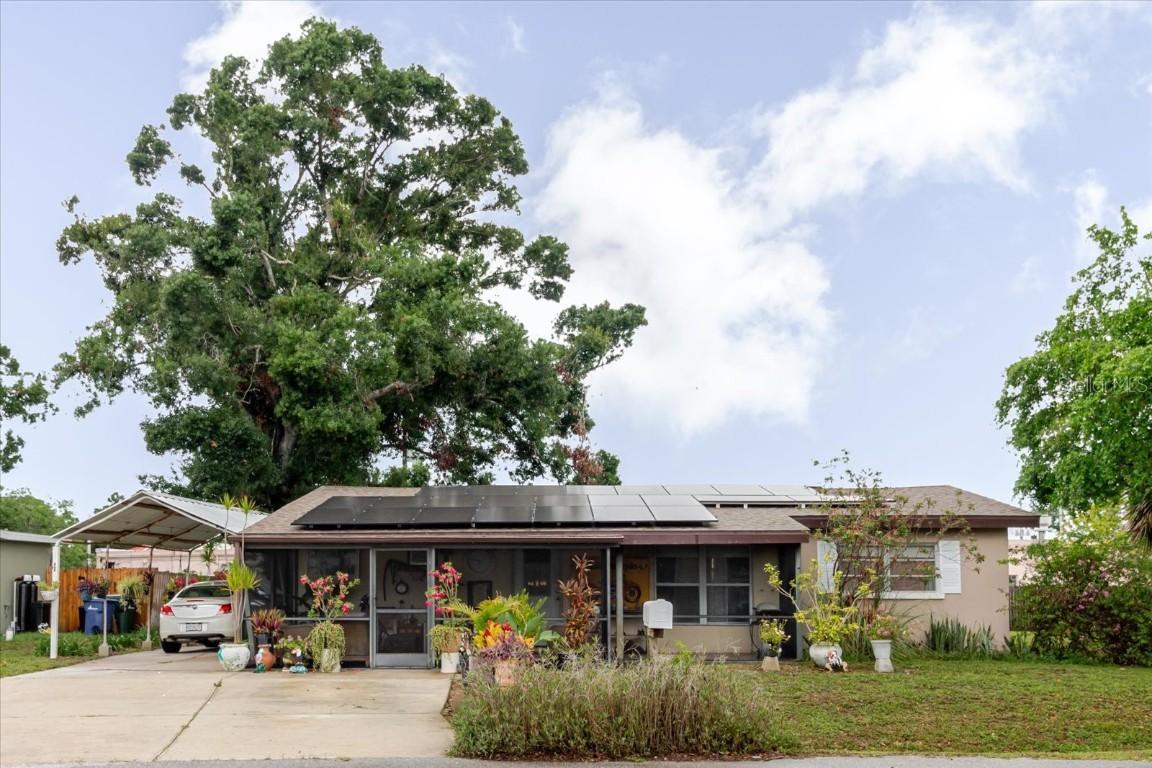 4015 Asbury Pl., Sarasota, FL 34233
