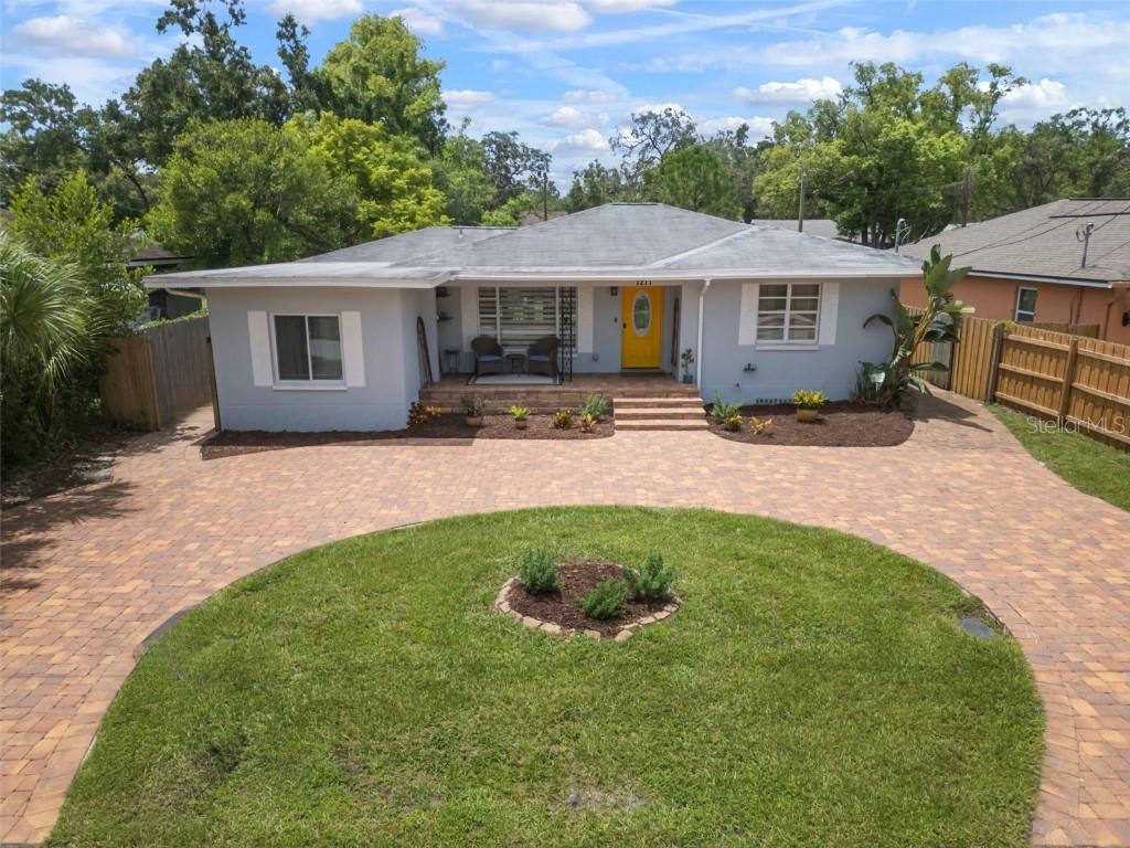1217 E Ellicott St., Tampa, FL 33603