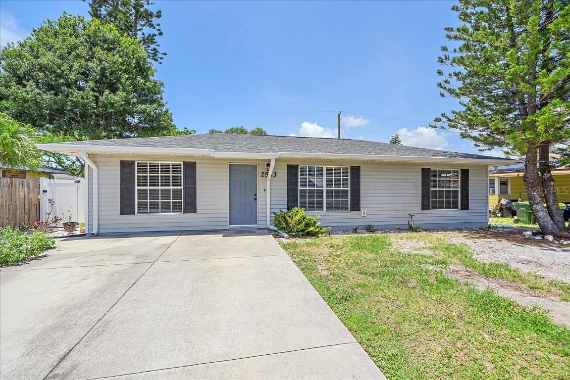 2953 Oak St., Sarasota, FL 34237
