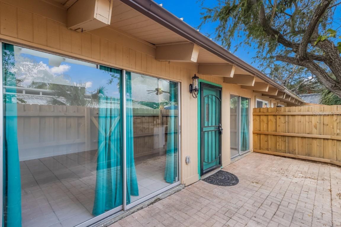 500 N Jefferson Ave. #G5, Sarasota, FL 34237