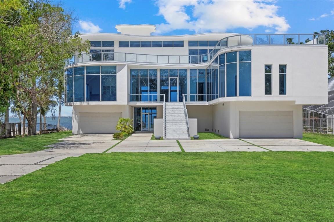 4035 Bay Shore Rd., Sarasota, FL 34234