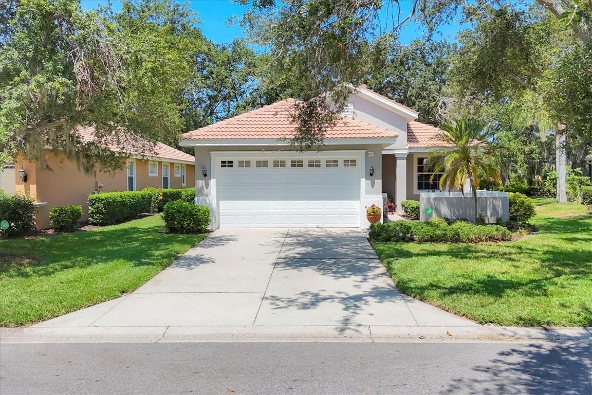 4121 Reflections Pkwy., Sarasota, FL 34233