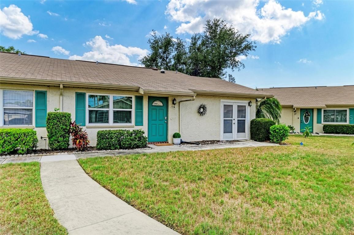 1906 Canterbury Ln. #16, Sun City Center, FL 33573