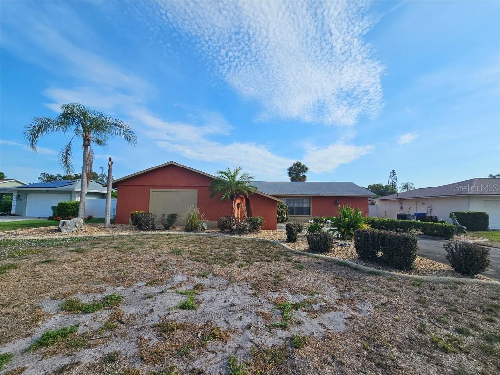 5114 36th Avenue Dr., Bradenton, FL 34209