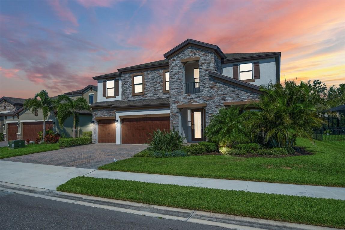 8932 Isabella Cir., Parrish, FL 34219