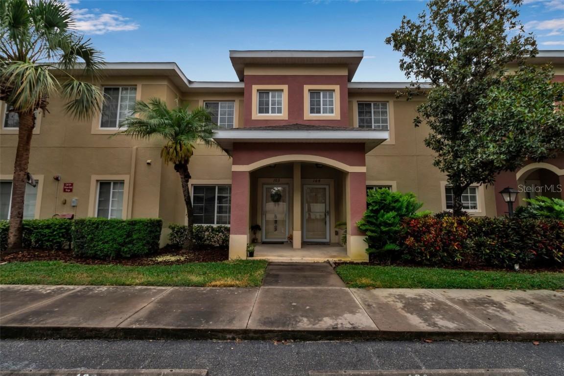 3707 45th Ter. #104, Bradenton, FL 34210