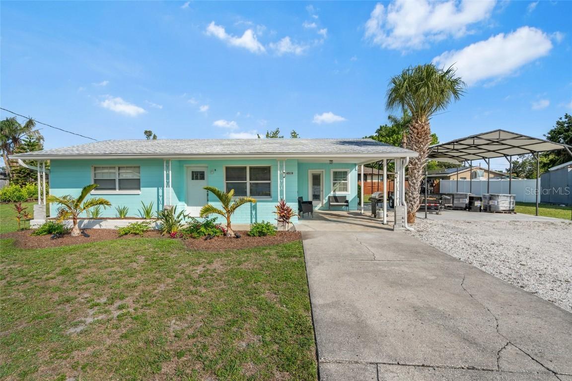 4519 Brooksdale Dr., Sarasota, FL 34232