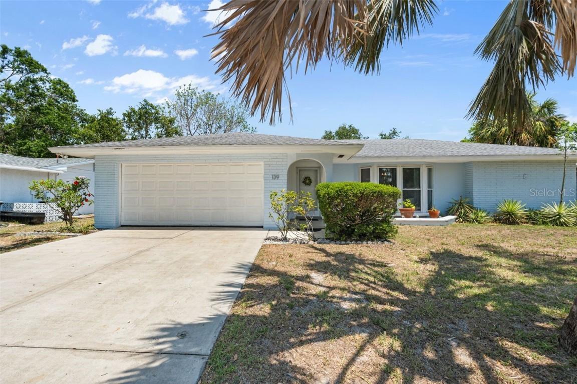 139 Adair Ave., Sarasota, FL 34243