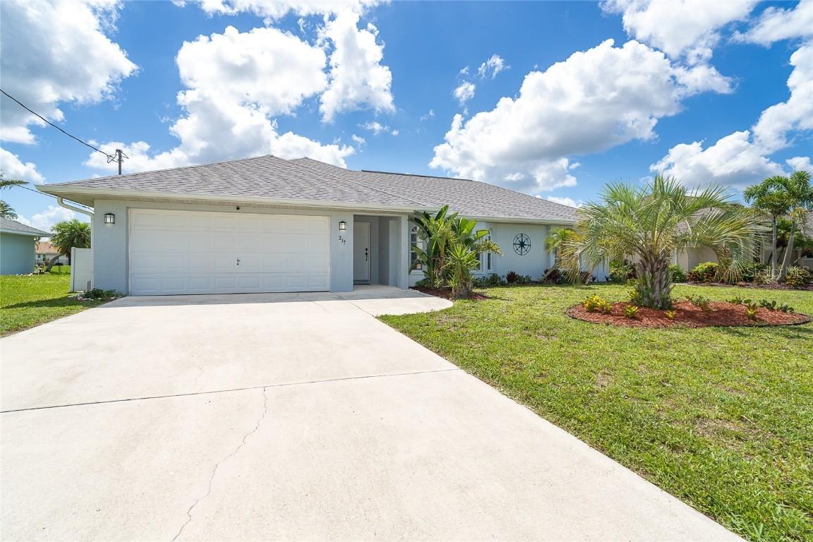 217 Mariner Ln., Rotonda West, FL 33947