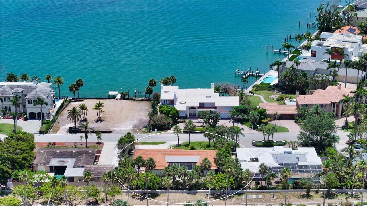 223 Seagull Ln., Sarasota, FL 34236