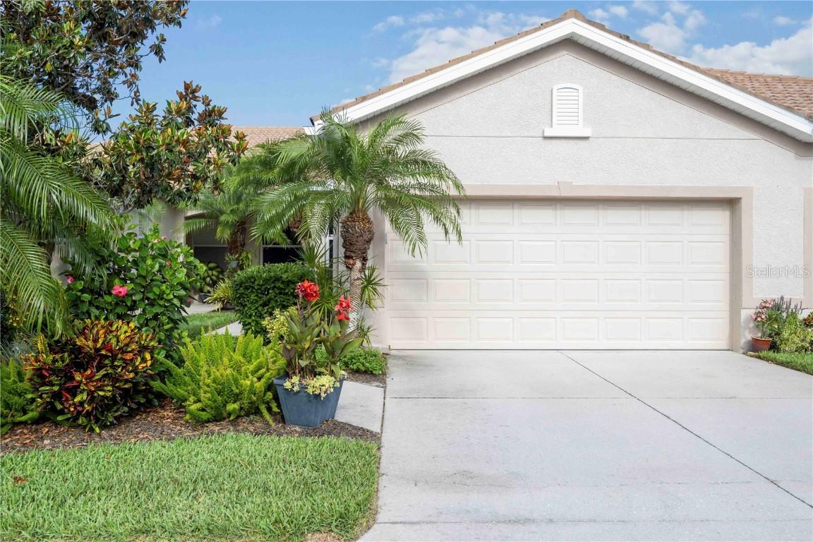 8224 Simpson Falls Ct., Sarasota, FL 34243