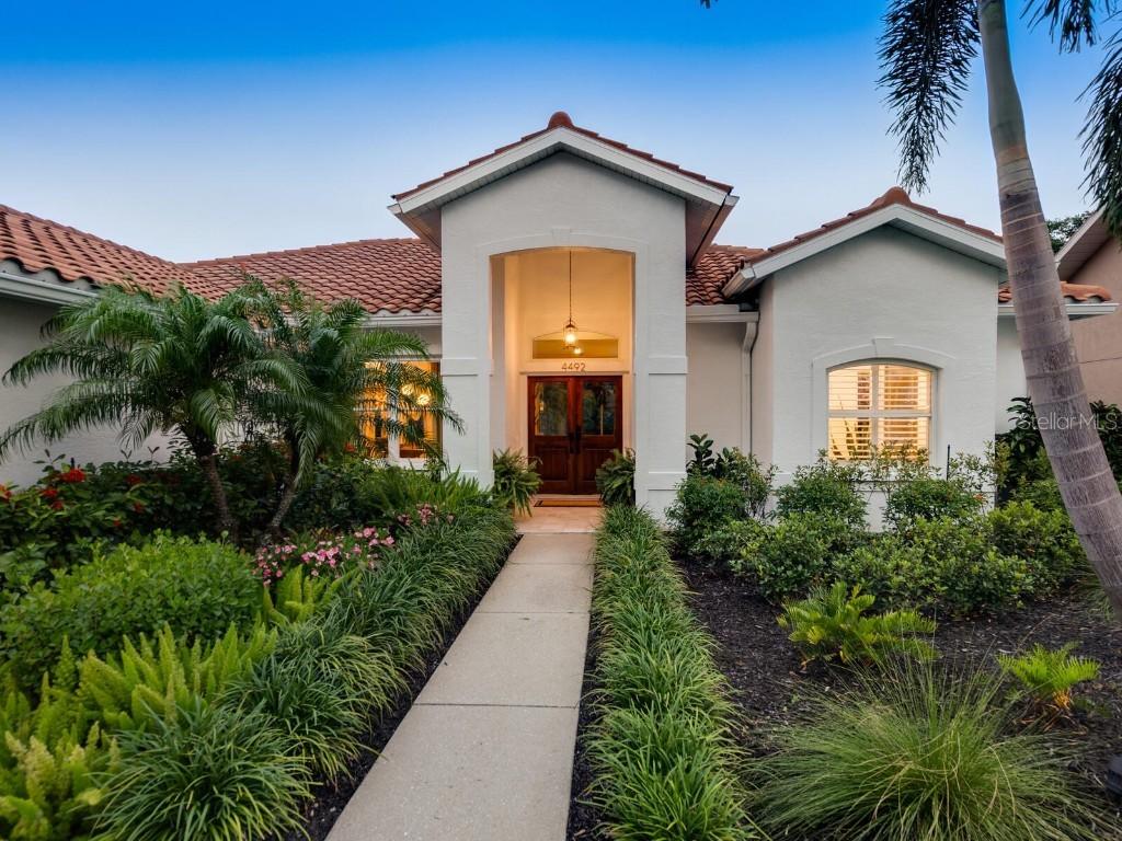 4492 Del Sol Blvd., Sarasota, FL 34243