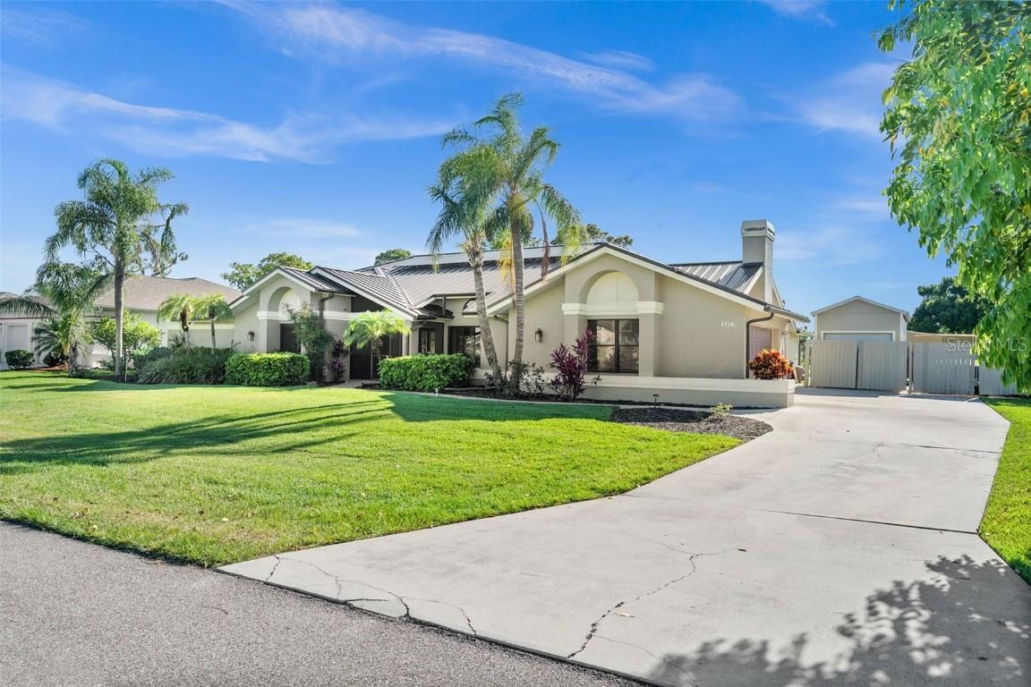 1714 SW 11th Ave., Cape Coral, FL 33991
