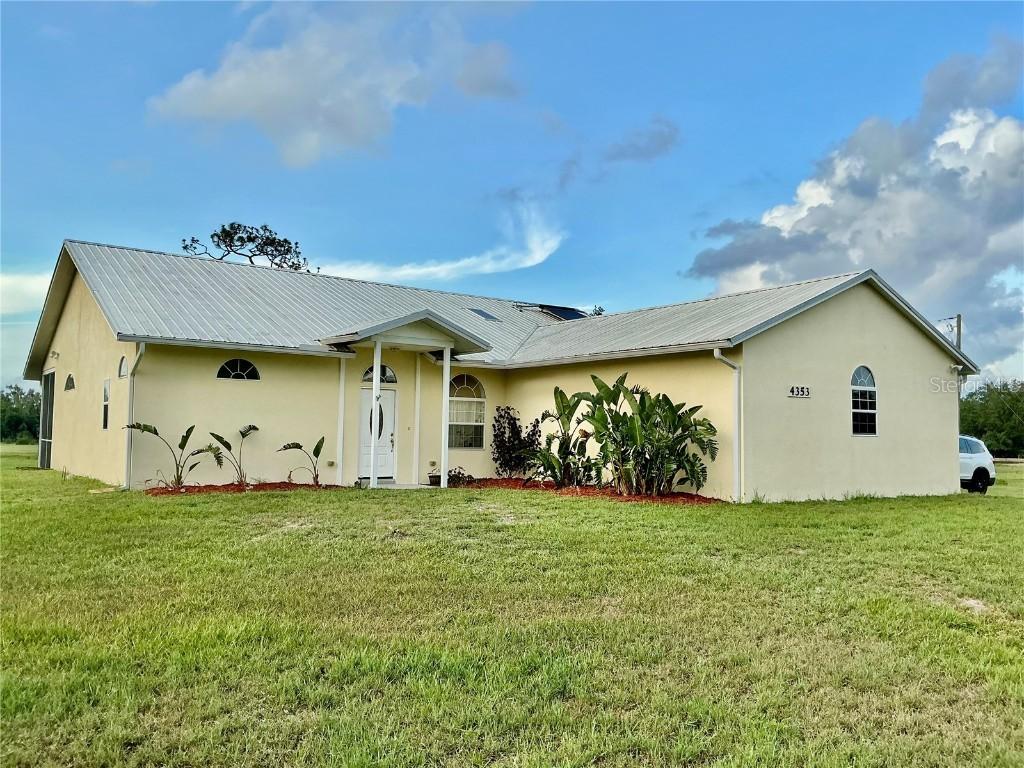 4353 Hidden River Rd., Sarasota, FL 34240