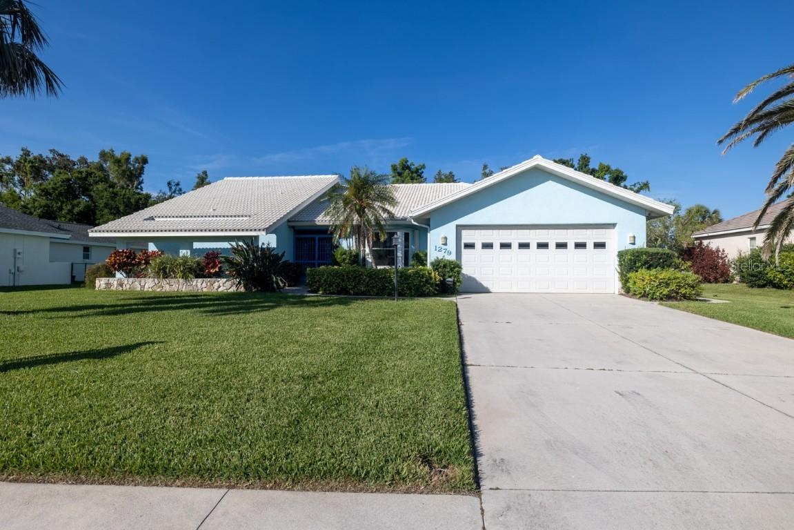 1279 Vermeer Dr., Nokomis, FL 34275