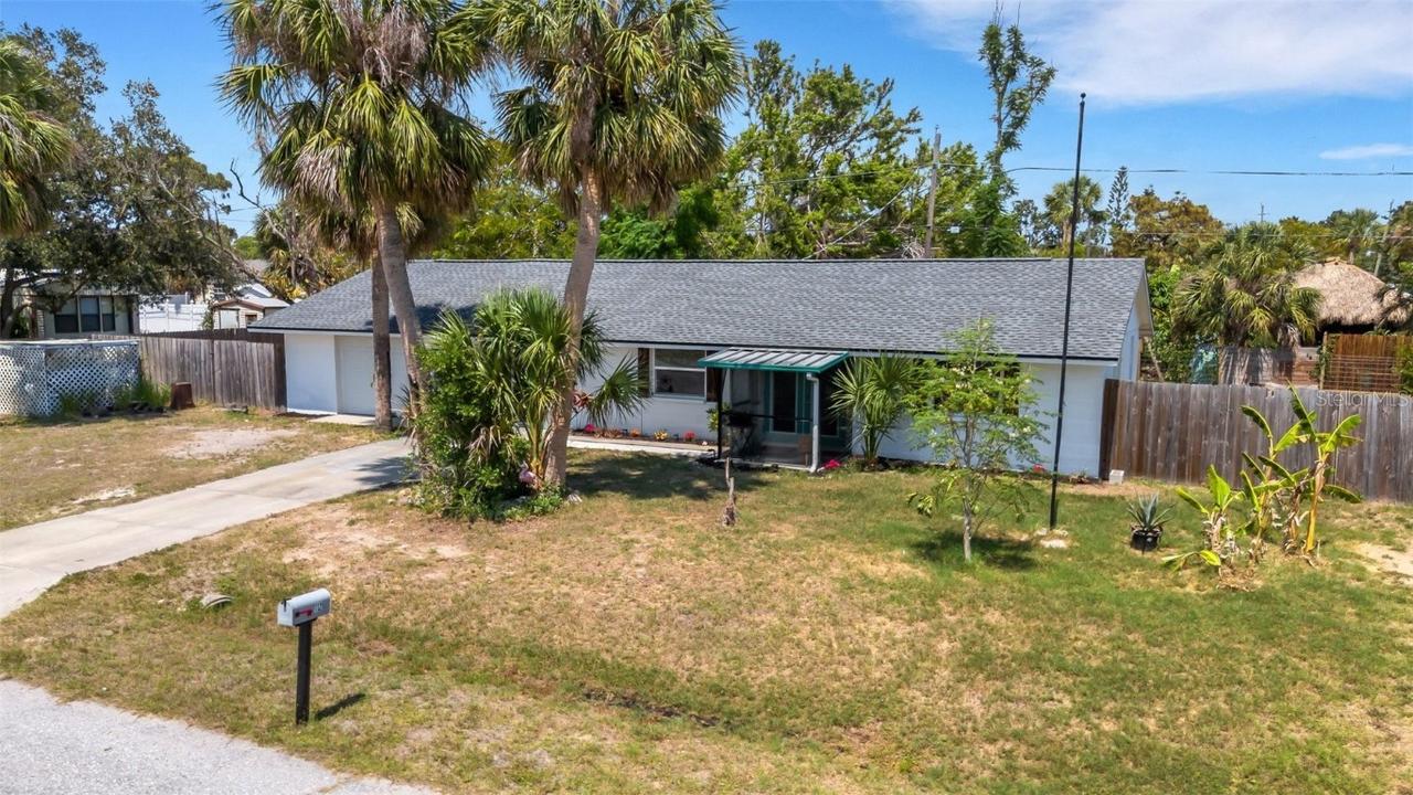 112 E Marland Ct., Nokomis, FL 34275