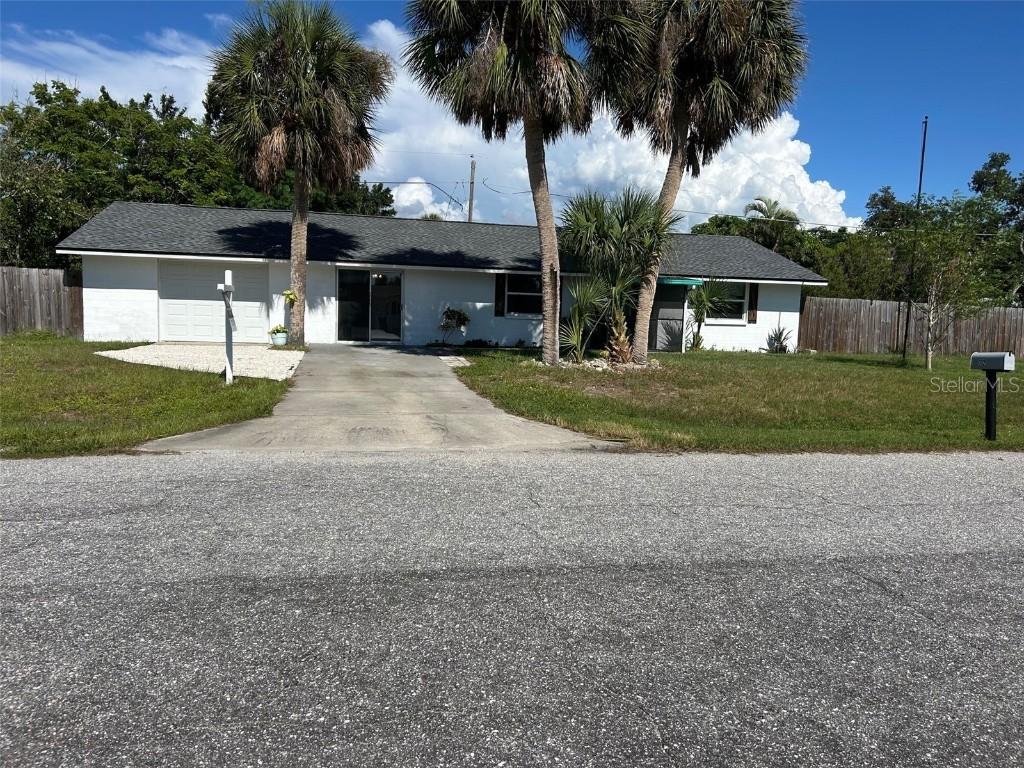 112 E Marland Ct., Nokomis, FL 34275