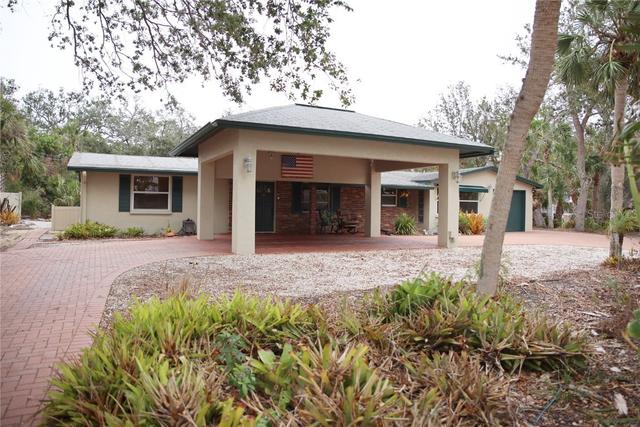 New Homes with In-ground Swimming Pools That Attend Sarasota High School: May 25th to May 31st