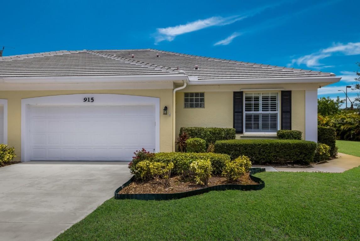 915 SW Barclay Ct., Venice, FL 34293