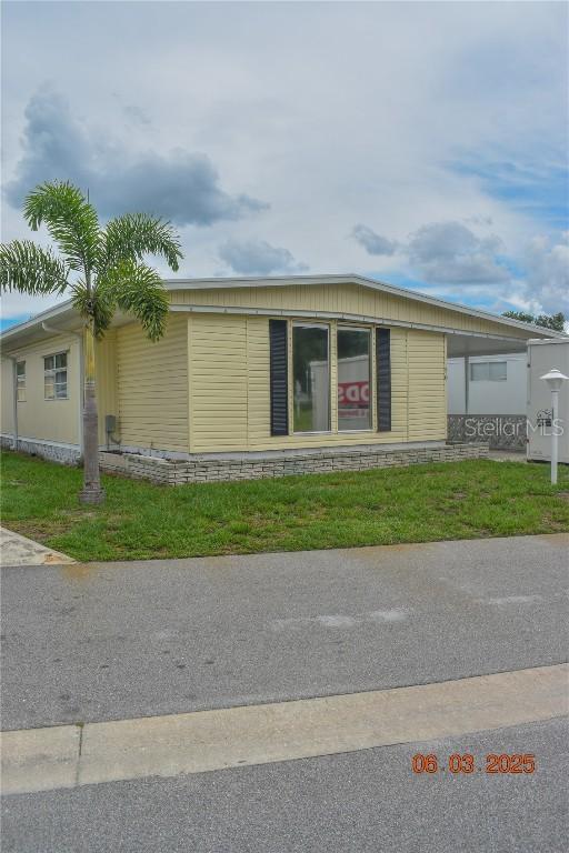 921 Faith Cir. #70, Bradenton, FL 34212