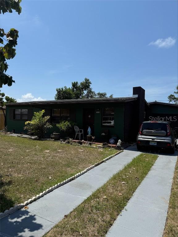 1905 Roslyn Ave., Bradenton, FL 34207