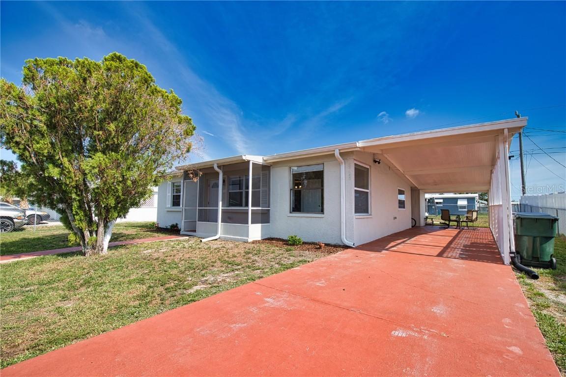 8725 Aero Ave., North Port, FL 34287