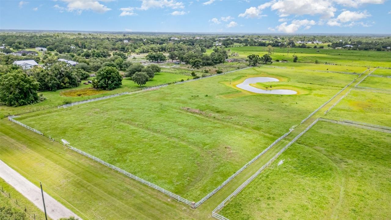 Rawls Rd., Sarasota, FL 34240