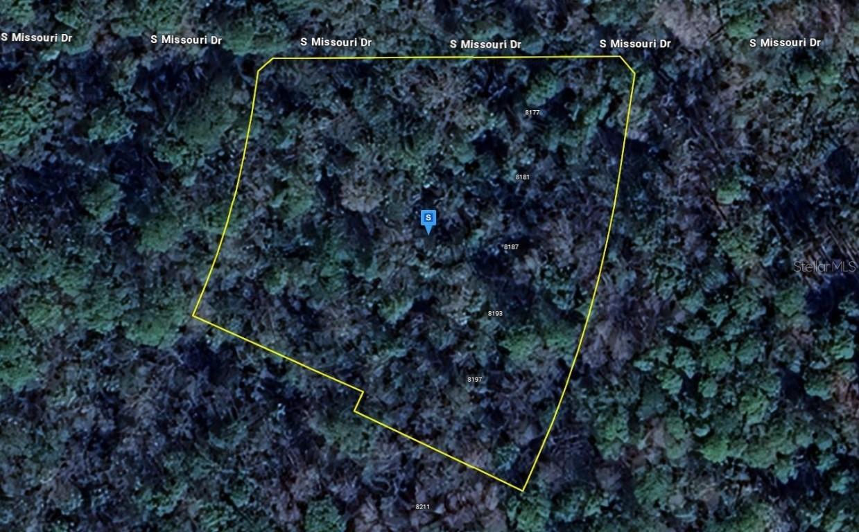 8201 W Mayfair Dr., Homosassa, FL 34448