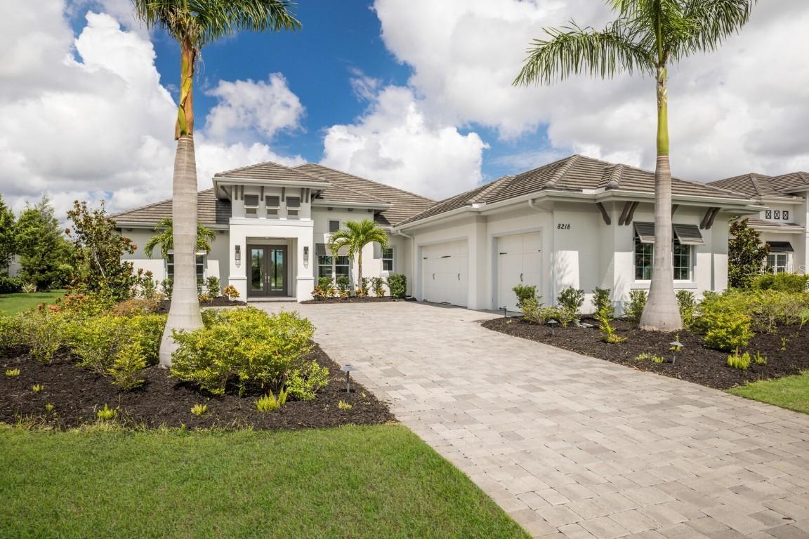 8218 Genoa Blvd., Lakewood Ranch, FL 34202