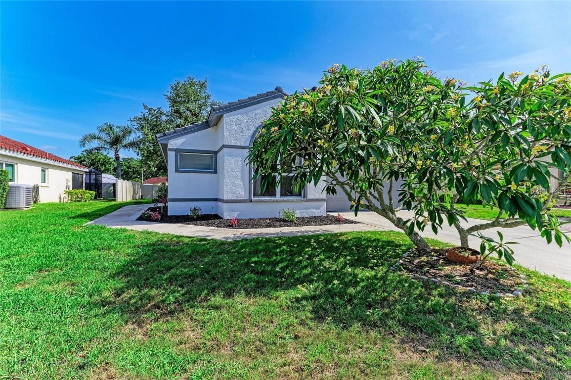 5508 83rd Ter., Sarasota, FL 34243